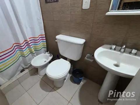 Complejo Turistico de 4 unidades funcionando. Calle Los Naranjos. SAN JOSE.