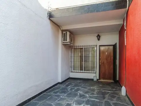 Depto Tipo Casa en Venta en Villa Maipu, USD 154.900