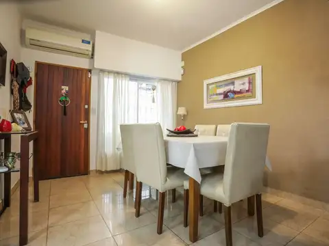Depto Tipo Casa en Venta 38 años