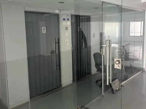 Alsina e/ Defensa y Bolívar