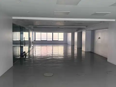 Oficina Monoambiente con 2 baños