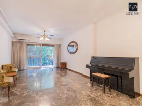 En venta departamento de 4 ambientes, dependencia de servicio, cochera, terraza, balcón en Belgrano