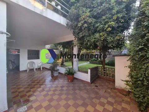 Casa en Venta en Berazategui, USD 158.000