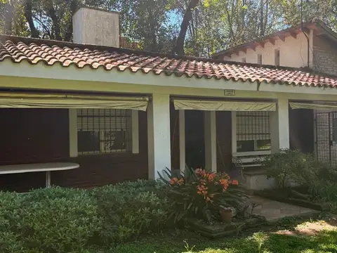 Quinta en Venta en Barrio Parque Leloir, USD 350.000
