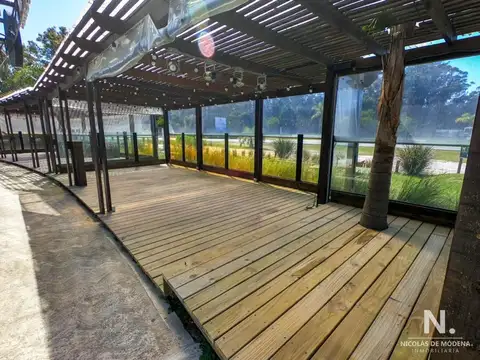 Local en Alquiler Temporal en Punta Ballena, USD 17.000