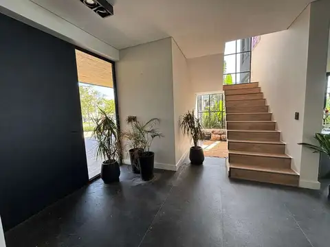 Casa en Venta en Puertos, USD 1.080.000
