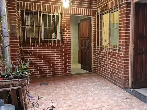 VENTA PH 3/4 AMBIENTES A REFACCIONAR OLIVOS