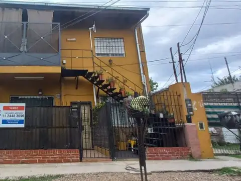 DEPARTAMENTO DE 3 AMBIENTES EN ALQUILER - BURZACO