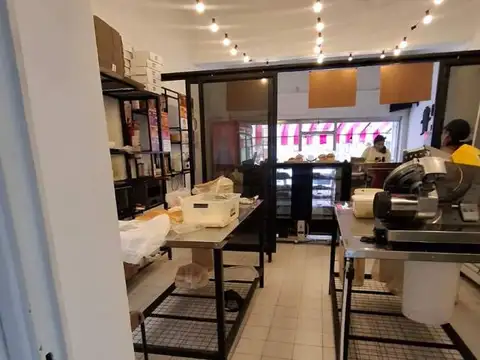 Local en Venta en Zona Centro, USD 85.000