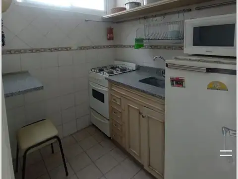 VENTA. Departamento 2 amb. con balcón a la calle. GASCON 1600. MAR DEL PLATA