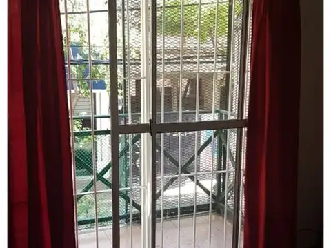 Buen departamento 2 ambientes con patio en San Fernando Muy buena ubicación
