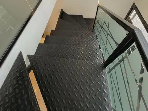 Diagonal Alberdi  al 2300