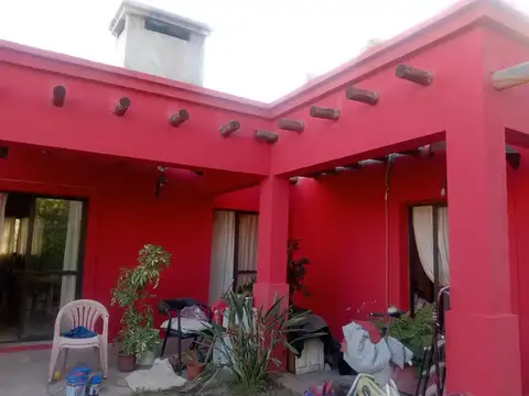 Casa en Alquiler de 3 dormitorios