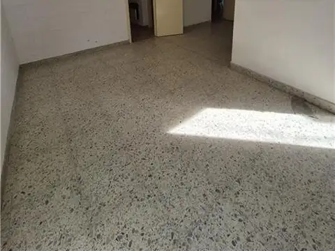 Casa en Venta en Banfield, USD 160.000