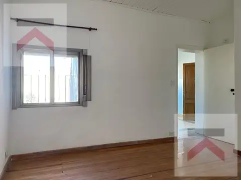 Depto Tipo Casa en Venta en Liniers, USD 85.000