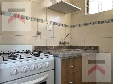 Depto Tipo Casa en Venta 70 años