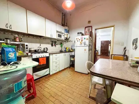 Casa 5 ambientes con 1 baño