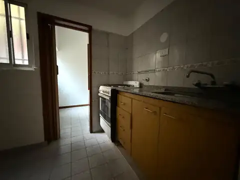 Depto Tipo Casa en Venta en Mataderos, USD 120.000