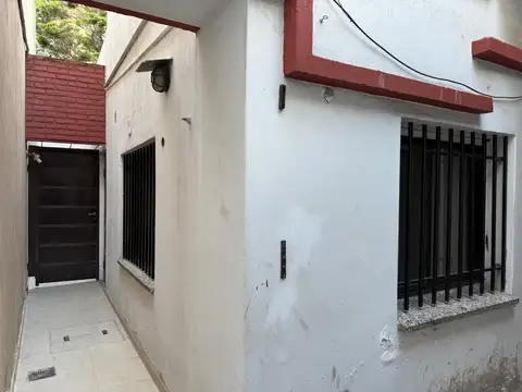 Guardia Nacional 1042 , Piso Pb