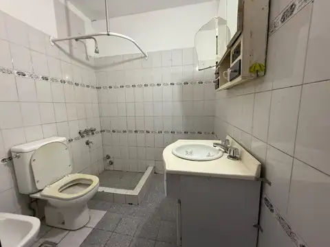 Depto Tipo Casa 6 ambientes con 3 baños