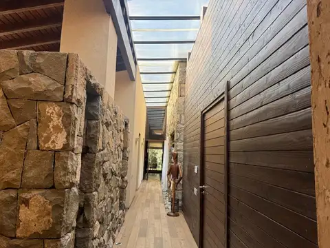 Casa en Venta en San Carlos De Bariloche, USD 740.000