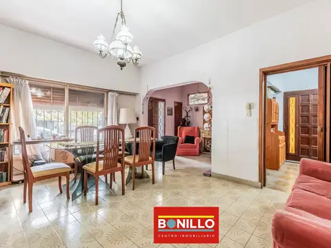 Depto Tipo Casa en Venta 42 años