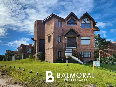 Casa en Alquiler - Zona Norte Playa / REF: 8161