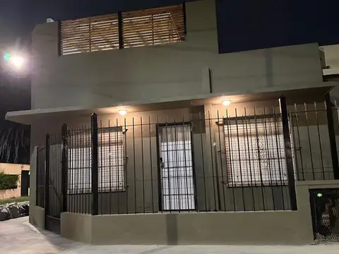 Casa 2 Amb. Reciclada, Terraza y Parrilla – San Mi