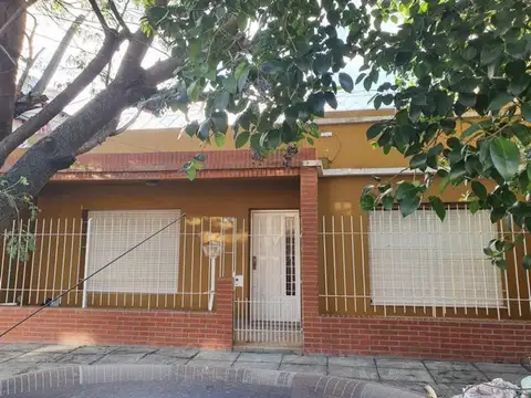 CASA 4AMB PH  VILLA BOSCH OPRTUNIDAD IDEAL 2 FAMILIAS