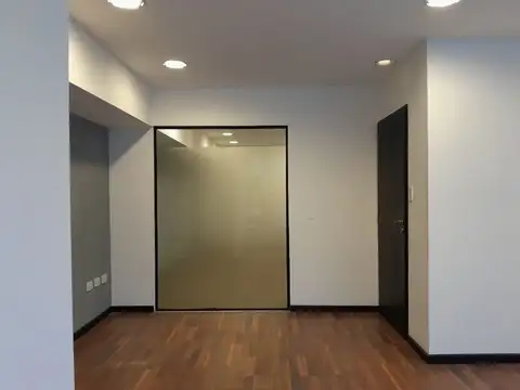 Oficina Monoambiente con 2 baños