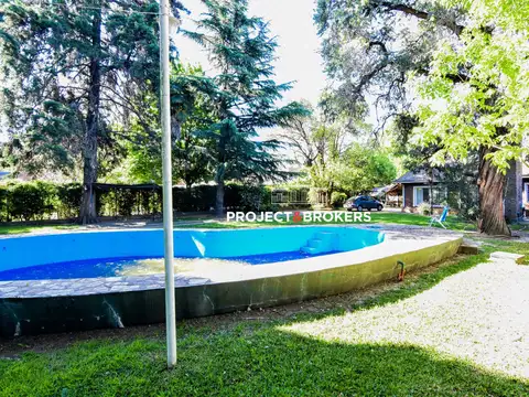 Espectacular casaquinta en el corazón de Parque Leloir