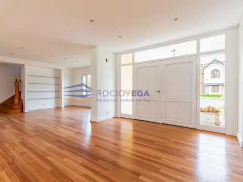 Casa en Venta en San Diego Country Club, USD 570.000