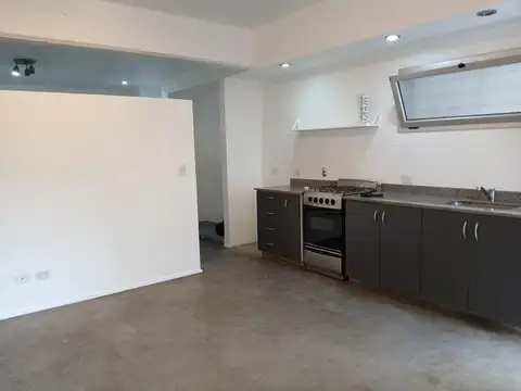 Nicolás Avellaneda al 200