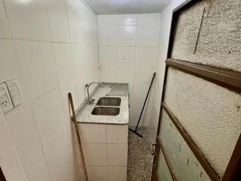 Local en Venta 40 años