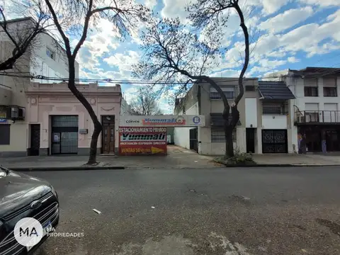 Terreno en Venta 17  mts Fondo