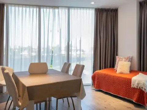 Departamento en Venta en Zona Puerto, USD 160.000