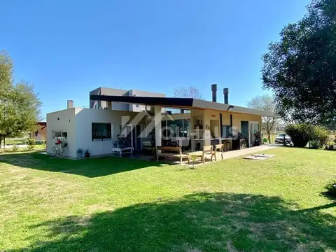 BARRIO SAN MATIAS - ESCOBAR 100