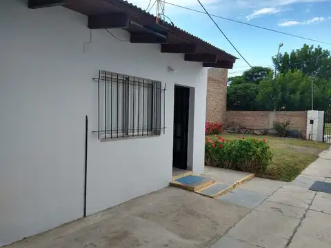 Galpon en Venta en General Roca, USD 80.000