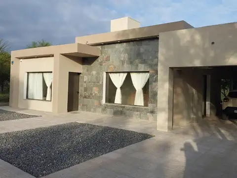 Casa en Venta en Villa De Soto, USD 62.000
