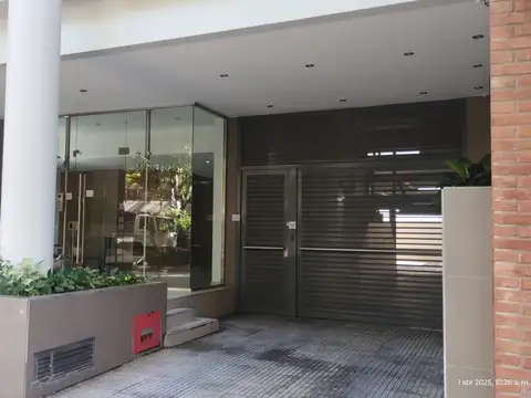 Excelente 2 amb. con balcón aterrazado pileta solárium  muy luminoso CATEGORIA