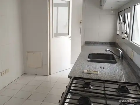 Departamento en Alquiler en Villa Urquiza, $ 690.000