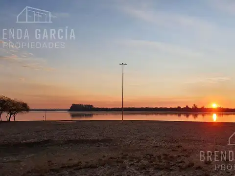 ROCAMORA Y TRES DE FEBRERO