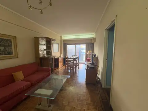 DEPARTAMENTO 3 AMBIENTES CON DEPENDENCIA Y COCHERA CABALLITO