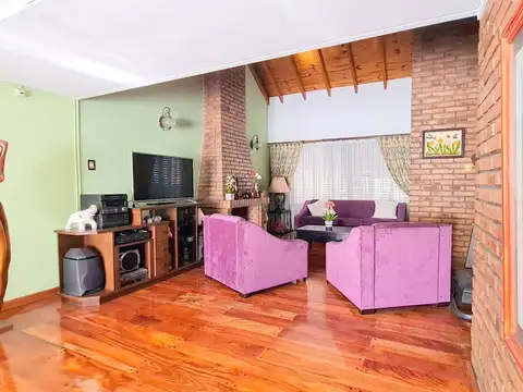 VENTA CASA CHALET LANUS OESTE PARQUE APTO CREDITO