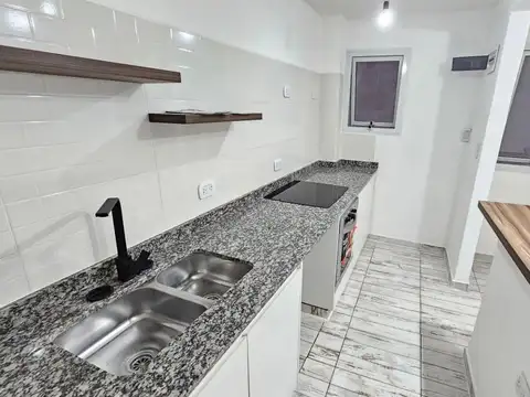 reciclado a nuevo - 3 ambientes con dos patios en Villa Crespo