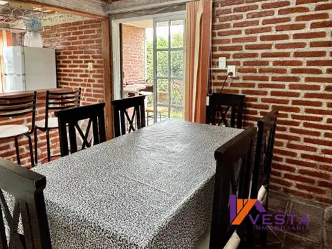 Casa 4 ambientes con 1 baño