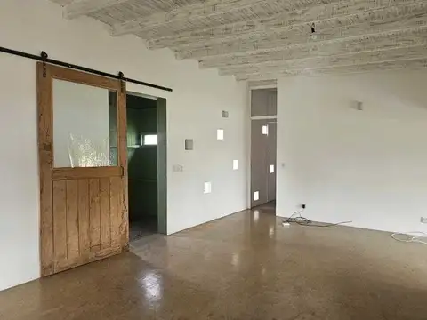 Casa 3 ambientes con 2 baños