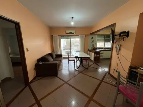 Depto Tipo Casa 3 ambientes con 1 baño