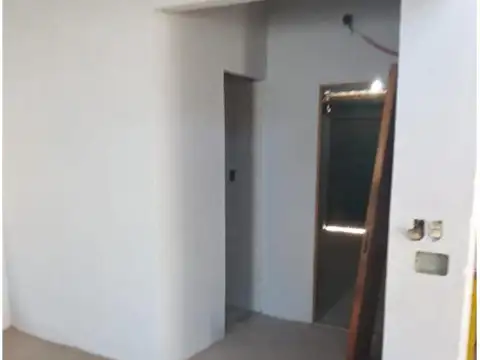 LOCAL COMERCIAL + DOS CASAS EN VENTA SAN MIGUEL