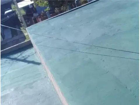 LOCAL COMERCIAL + DOS CASAS EN VENTA SAN MIGUEL